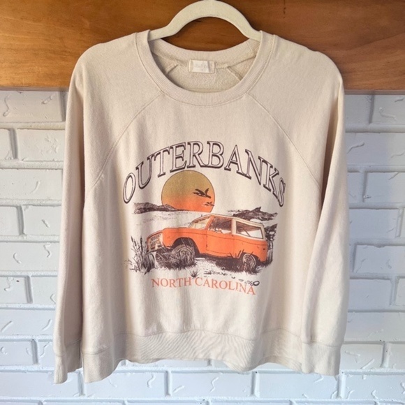 Altar'd State Tops - Altar’d State Outer Banks North Carolina Cropped Crew Neck Sweatshirt , Cream, S